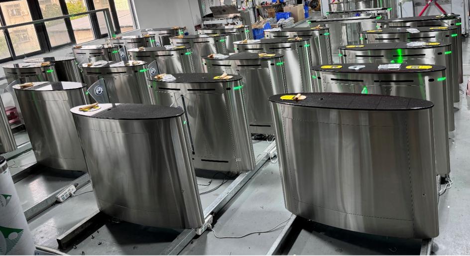 ZOJE leverer Premium Marmor Top Cover Flap Turnstiles til China University of Petroleum