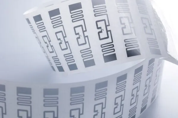 Adgangskontrol: RFID vs. Biometri